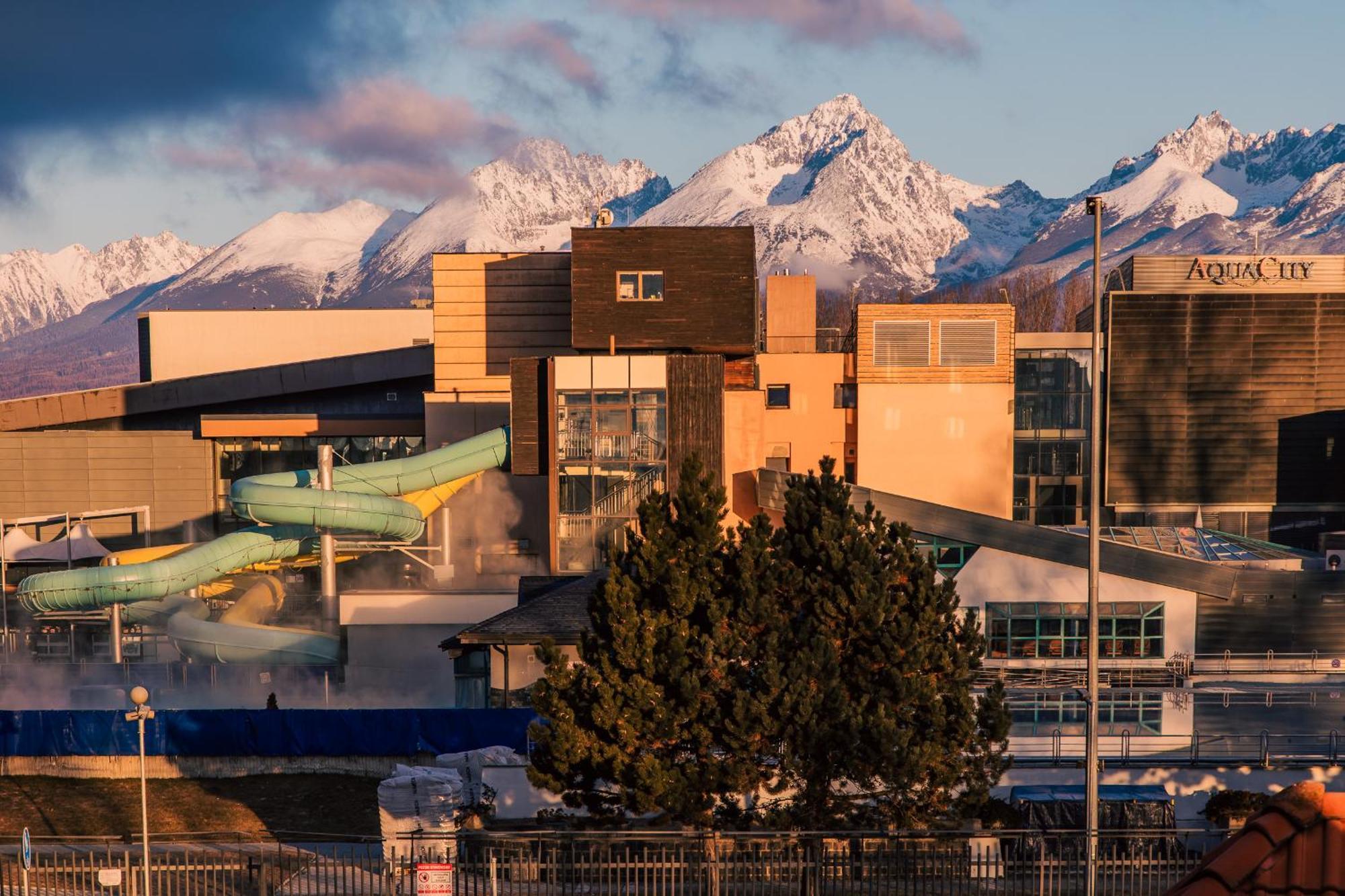Pension Aqualand Free Parking Poprad Buitenkant foto
